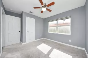 2102 Dewberry Ln, Pasadena, TX 77502 - Photo 12