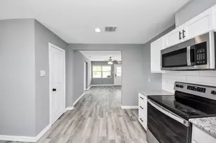 2102 Dewberry Ln, Pasadena, TX 77502 - Photo 6