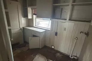 1122 E Houston, Crockett, TX 75835 - Photo 12