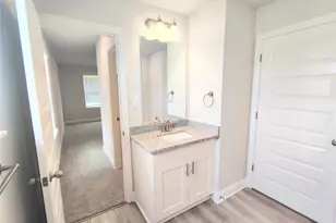 18 Gemstone Ct, Angleton, TX 77515 - Photo 18