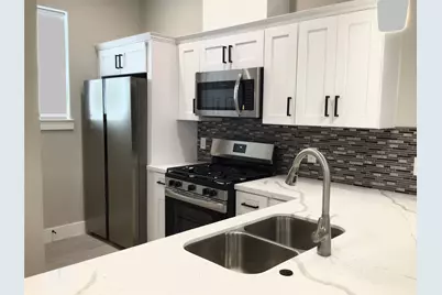 2109 Marnel Rd Road #B, Houston, TX 77055 - Photo 8