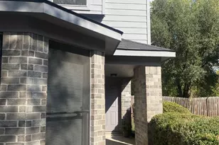 16302 Embry Hills Dr, Houston, TX 77073 - Photo 4