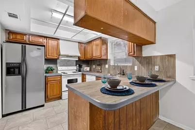 8623 Quail Hills Drive, Houston, TX 77489 - Photo 10