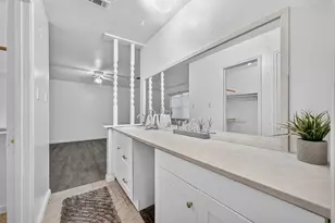 8623 Quail Hills Dr, Houston, TX 77489 - Photo 14