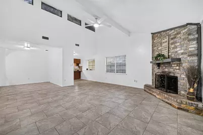 8623 Quail Hills Drive, Houston, TX 77489 - Photo 8