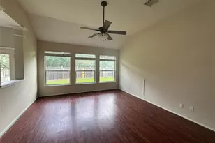 18914 Squirrel Oaks Dr, Magnolia, TX 77355 - Photo 4