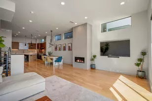 405 Detering St, Houston, TX 77007 - Photo 2