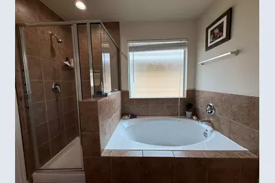 6431 Wilshire Fern, Houston, TX 77040 - Photo 16
