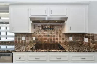 3107 Barnhill, Sugar Land, TX 77479 - Photo 10