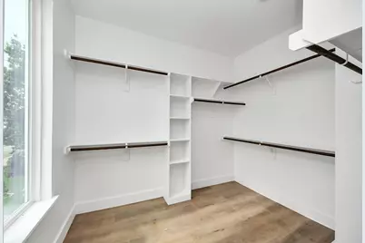 8206 Colonial Lane, Houston, TX 77051 - Photo 26