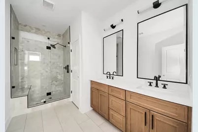 8206 Colonial Lane, Houston, TX 77051 - Photo 10
