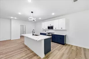 3331 Aster St, Orange, TX 77632 - Photo 14