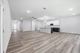 3331 Aster St, Orange, TX 77632 - Photo 10