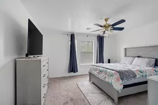2922 Silent Dr, Sugar Land, TX 77498 - Photo 30