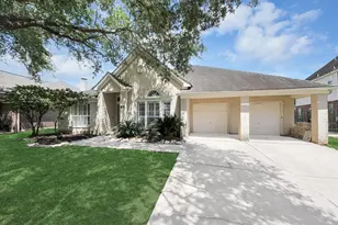 5527 Moss Meadow Ct, Sugar Land, TX 77479 - Photo 2