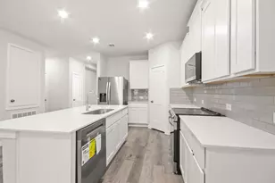 11791 Oakwood Ranch Dr, Willis, TX 77378 - Photo 6