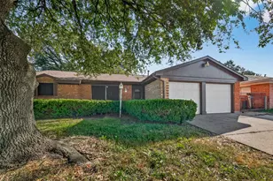 1211 Helms Rd, Houston, TX 77088 - Photo 2