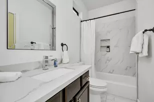 1705 Dunlavy St, Houston, TX 77006 - Photo 42