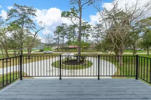 4509 Country Club Dr, Dickinson, TX 77539 - Photo 6