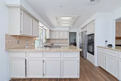 3914 Felicia Drive, Sugar Land, TX 77479 - Photo 10