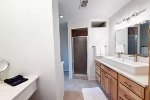 29 Pinewood Forest Ct, The Woodlands, TX 77381 - Photo 14