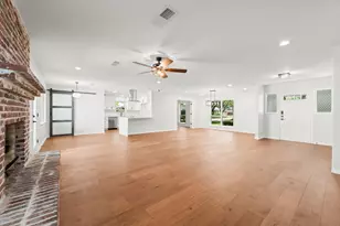 2535 Southwick St, Houston, TX 77080 - Photo 8