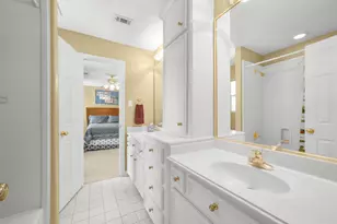 14014 Lochshire St, Houston, TX 77077 - Photo 28