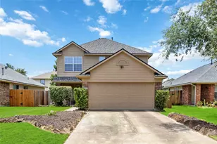 2763 Star Peak Dr, Houston, TX 77088 - Photo 1