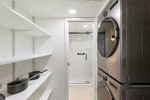 2750 Holly Hall St, Houston, TX 77054 - Photo 8