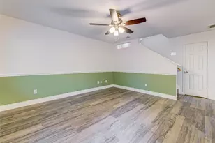 14 Newberry Trail Ct, The Woodlands, TX 77382 - Photo 12