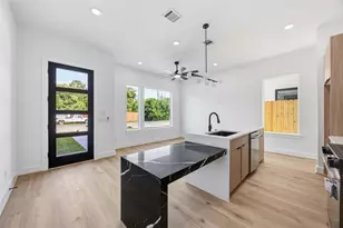9106 Coffee St, Houston, TX 77033 - Photo 12