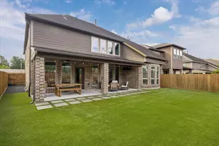 1616 Hewitt Dr, Houston, TX 77018 - Photo 2