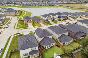 15359 Caravel Bay Ct, Houston, TX 77053 - Photo 36