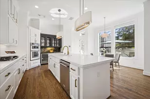 1923 Elmen St, Houston, TX 77019 - Photo 14