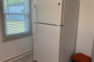 706 Alice St, Sweeny, TX 77480 - Photo 6