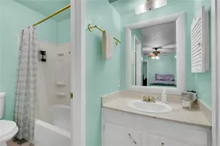 12402 Gotham Dr, Houston, TX 77089 - Photo 16