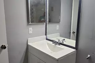 9797 Leawood Blvd, Houston, TX 77099 - Photo 16
