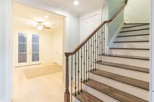 3906 Driscoll St, Houston, TX 77098 - Photo 2