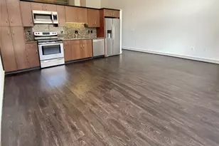 3311 Yupon St, Houston, TX 77006 - Photo 2