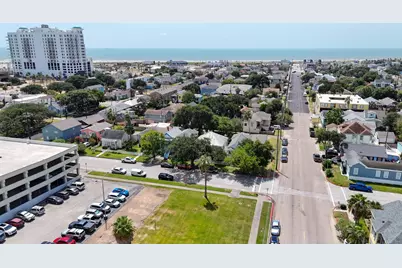 717 Church Street, Galveston, TX 77550 - Photo 50