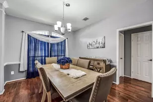 406 Ashberry Ct, League City, TX 77573 - Photo 2