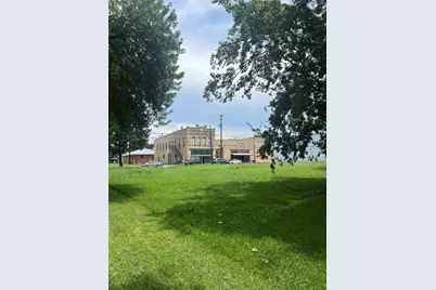 109 W Main Street, Eagle Lake, TX 77434 - Photo 12