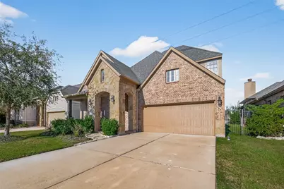 4926 Thunder Creek Ln, Sugar Land, TX 77479 - Photo 4