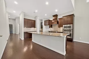 4926 Thunder Creek Ln, Sugar Land, TX 77479 - Photo 16