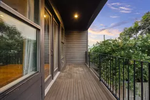 844 E 25th St, Houston, TX 77009 - Photo 16