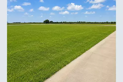 2924 Hammock Court, Palacios, TX 77465 - Photo 6