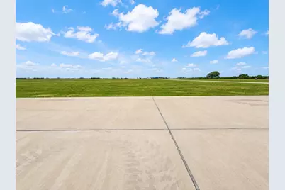 2924 Hammock Court, Palacios, TX 77465 - Photo 2