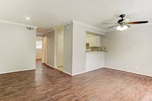 3414 Garrott St, Houston, TX 77006 - Photo 2