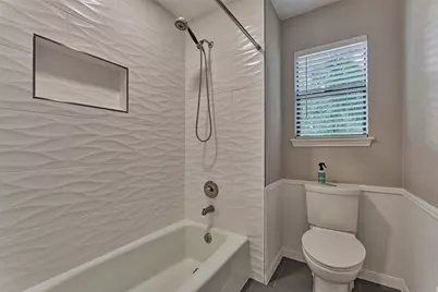 9 Southfork Pines Court, The Woodlands, TX 77381 - Photo 20