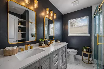 10042 Lazy Oaks Street, Houston, TX 77080 - Photo 18